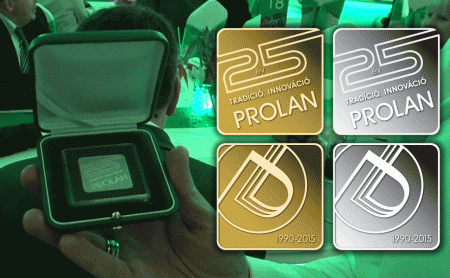 Medal  (gold, silver)